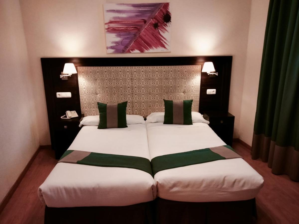 Hotel&Spa PLAZA Arriate Esterno foto